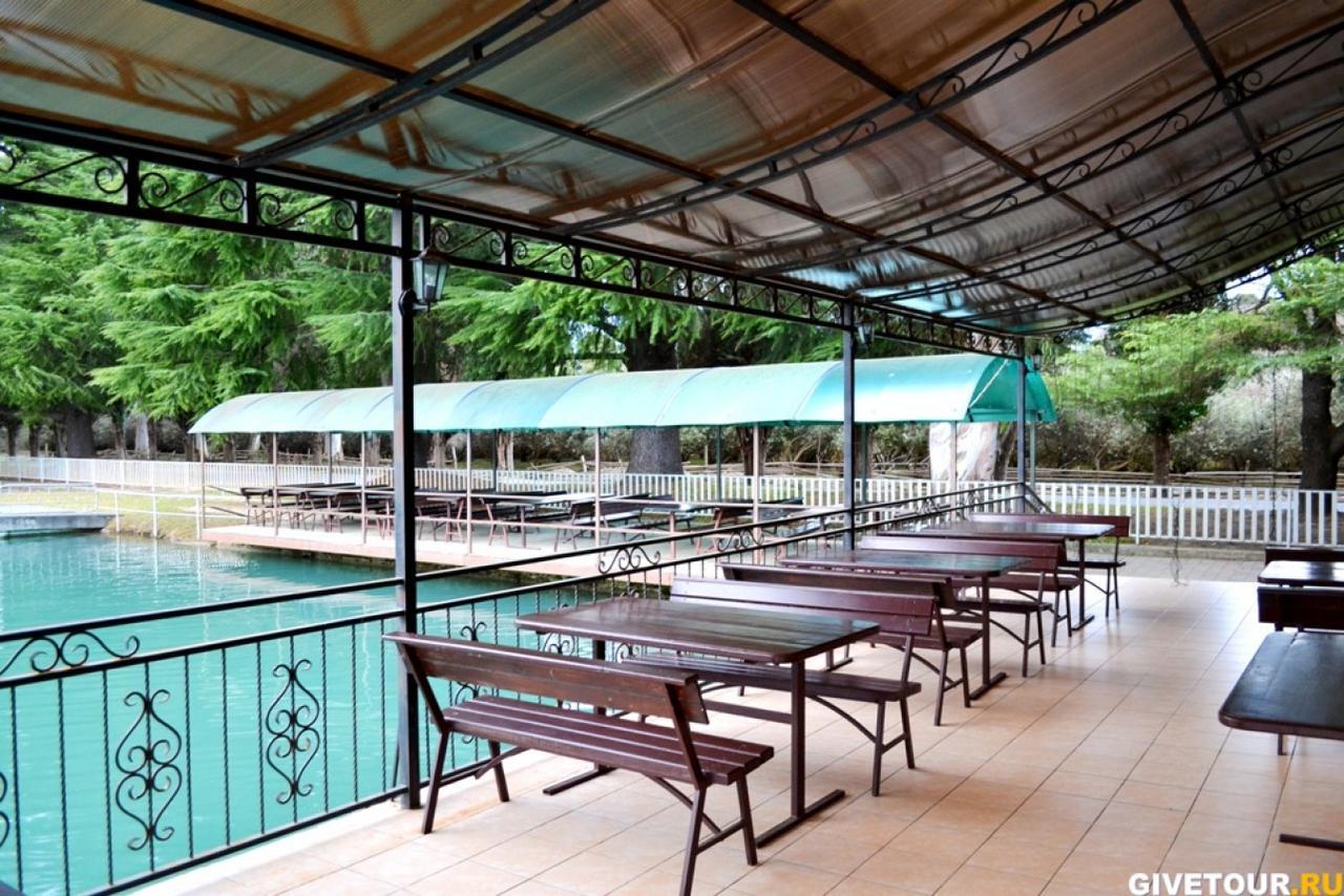 Ostrov Park-Hotel ปิซุนดา ภายนอก รูปภาพ